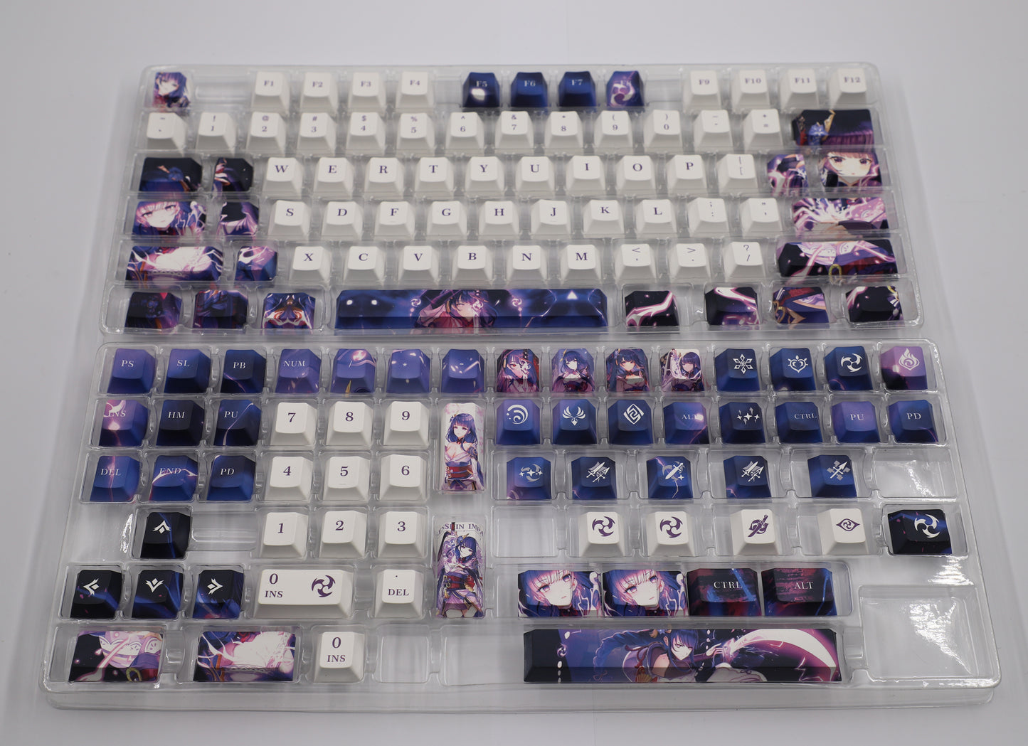 Raiden Shogun Genshin Impact Keycaps sur le thème Cherry Profile