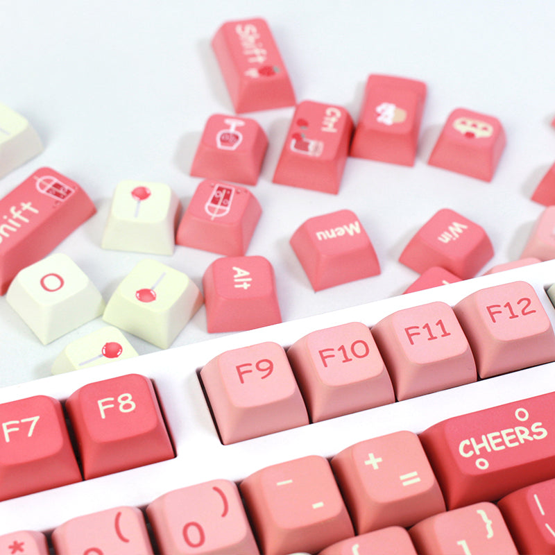 Strawberry Cake XDA Keycaps