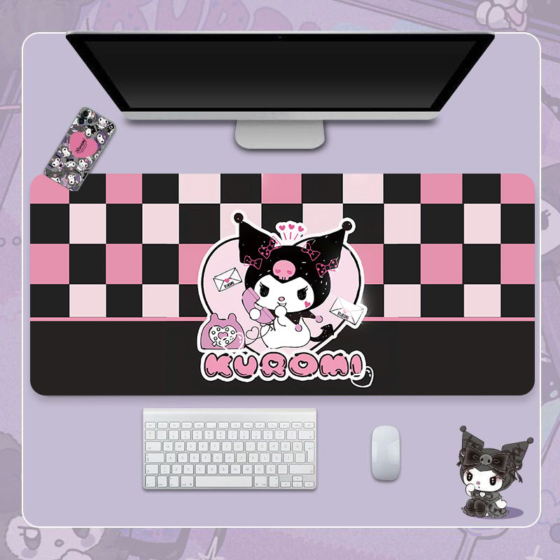 Tapis de bureau de jeu Kuromi mignons XLarge personnalisables