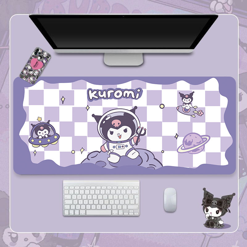 Tapis de bureau de jeu Kuromi mignons XLarge personnalisables