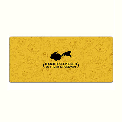 Tapis de bureau Pokemon Pikachu XLarge personnalisable